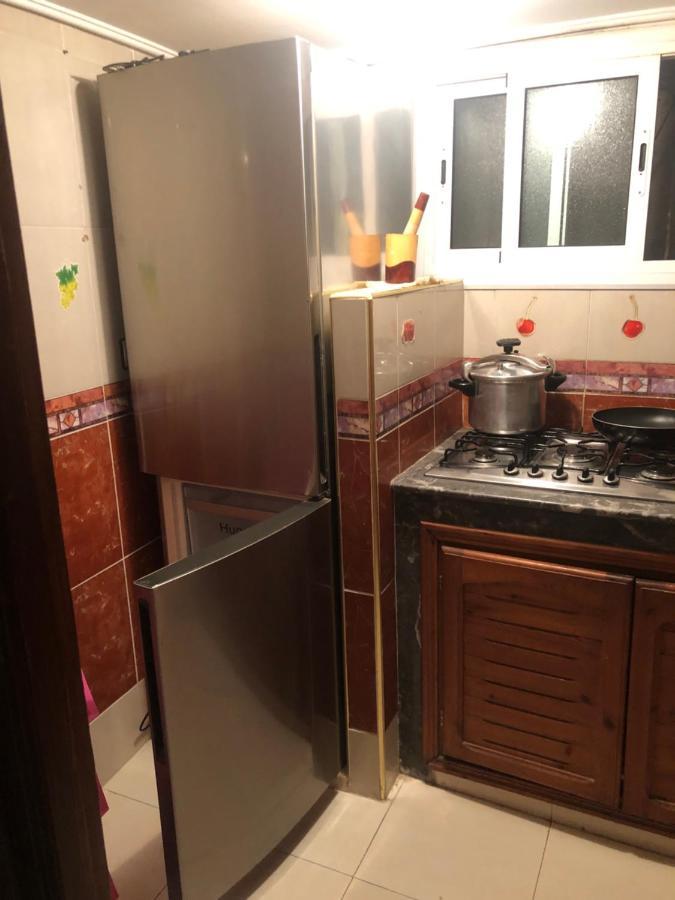شقة توجد وسط مدينة طنجة و تتوفر على كامل التجهيزات الضرورية خاصةبالعائلات Extérieur photo
